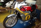 honda-replica-mike-hailwood-2